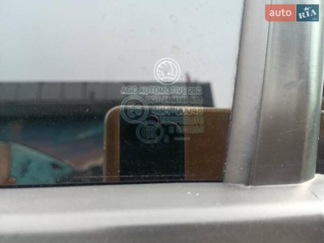 Коричневый Шкода Октавия, объемом двигателя 1.8 л и пробегом 326 тыс. км за 9500 $, фото 13 на Automoto.ua