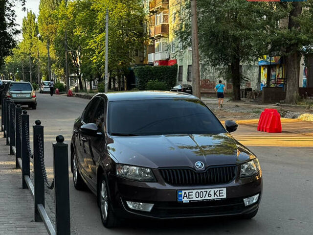 Шкода Октавія 2016 у Кривому Розі на Automoto.ua Коричневий Шкода Октавія, об'ємом двигуна 1.4 л та пробігом 114 тис. км за 13000 $, фото 23 на Automoto.ua