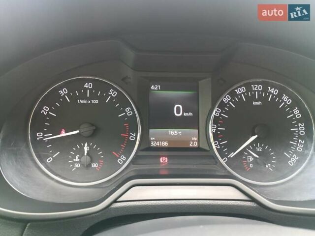 Коричневый Шкода Октавия, объемом двигателя 1.8 л и пробегом 326 тыс. км за 9500 $, фото 38 на Automoto.ua