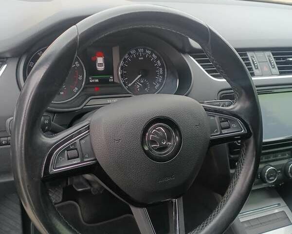 Коричневый Шкода Октавия, объемом двигателя 1.8 л и пробегом 326 тыс. км за 9500 $, фото 8 на Automoto.ua