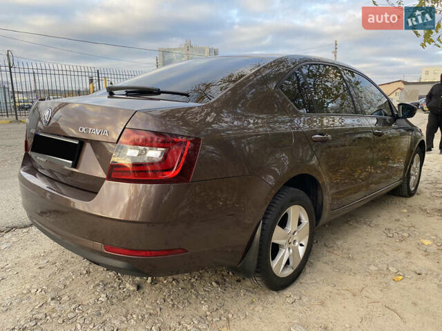 Коричневый Шкода Октавия, объемом двигателя 1.4 л и пробегом 149 тыс. км за 12330 $, фото 3 на Automoto.ua