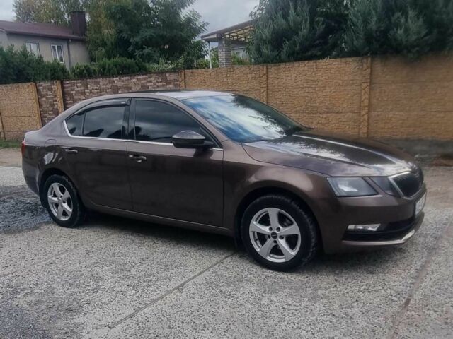 Коричневий Шкода Октавія, об'ємом двигуна 1.6 л та пробігом 177 тис. км за 13700 $, фото 5 на Automoto.ua