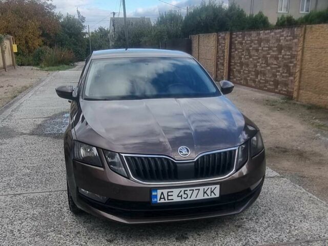 Коричневий Шкода Октавія, об'ємом двигуна 1.6 л та пробігом 177 тис. км за 13700 $, фото 4 на Automoto.ua
