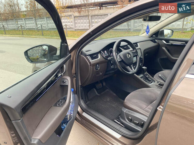 Коричневый Шкода Октавия, объемом двигателя 2 л и пробегом 178 тыс. км за 23500 $, фото 22 на Automoto.ua