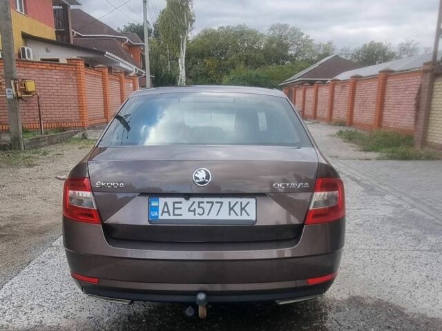 Коричневий Шкода Октавія, об'ємом двигуна 1.6 л та пробігом 177 тис. км за 13700 $, фото 10 на Automoto.ua