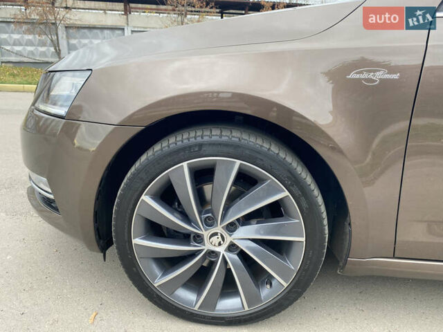 Коричневый Шкода Октавия, объемом двигателя 2 л и пробегом 178 тыс. км за 23500 $, фото 27 на Automoto.ua