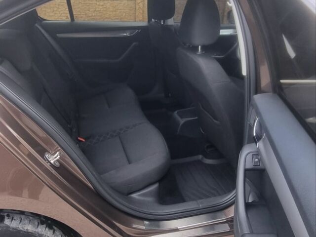 Коричневий Шкода Октавія, об'ємом двигуна 1.6 л та пробігом 177 тис. км за 13700 $, фото 20 на Automoto.ua