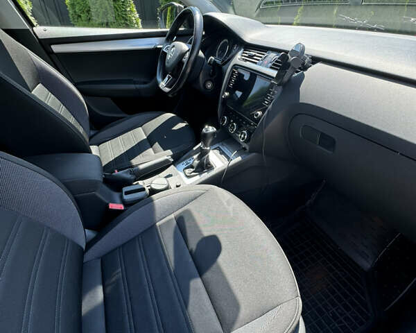 Шкода Октавия 2019 в Киеве на Automoto.ua Коричневый Шкода Октавия, объемом двигателя 1.8 л и пробегом 235 тыс. км за 14000 $, фото 14 на Automoto.ua