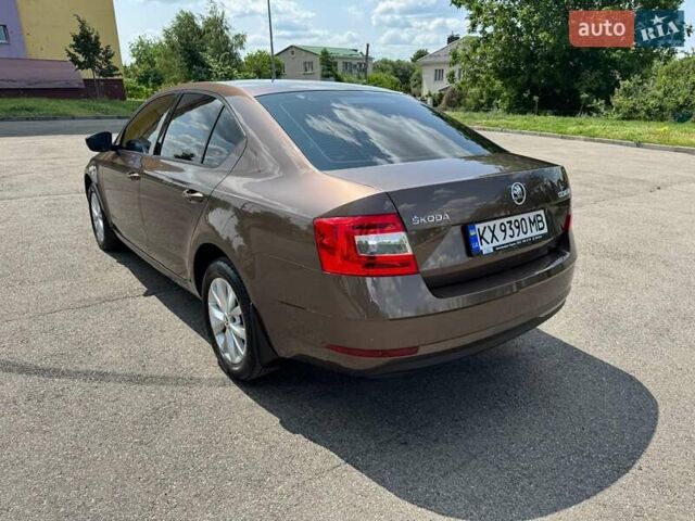 Коричневый Шкода Октавия, объемом двигателя 1.6 л и пробегом 103 тыс. км за 16000 $, фото 6 на Automoto.ua