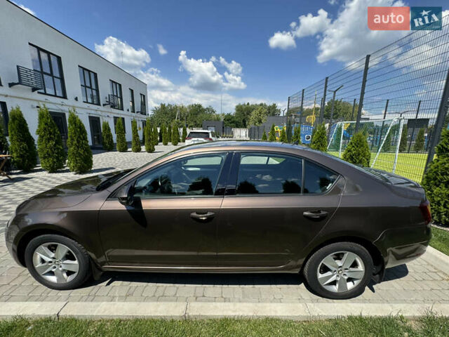 Шкода Октавия 2019 в Киеве на Automoto.ua Коричневый Шкода Октавия, объемом двигателя 1.8 л и пробегом 235 тыс. км за 14000 $, фото 24 на Automoto.ua