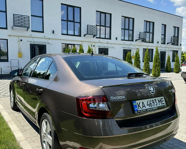 Шкода Октавия 2019 в Киеве на Automoto.ua Коричневый Шкода Октавия, объемом двигателя 1.8 л и пробегом 235 тыс. км за 14000 $, фото 28 на Automoto.ua