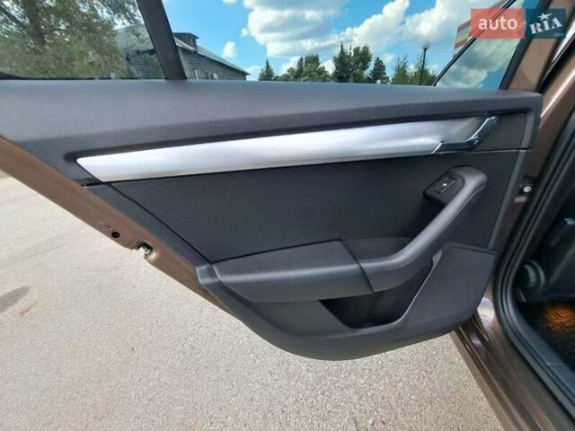 Коричневий Шкода Октавія, об'ємом двигуна 1.4 л та пробігом 140 тис. км за 16900 $, фото 16 на Automoto.ua