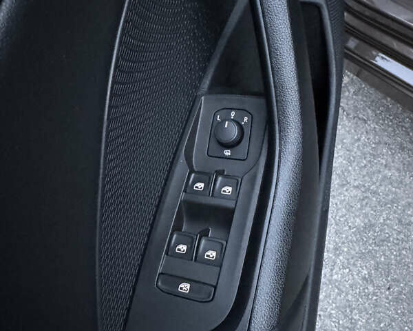 Коричневий Шкода Октавія, об'ємом двигуна 1.5 л та пробігом 52 тис. км за 18500 $, фото 40 на Automoto.ua