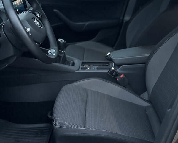 Коричневий Шкода Октавія, об'ємом двигуна 1.5 л та пробігом 52 тис. км за 18500 $, фото 23 на Automoto.ua