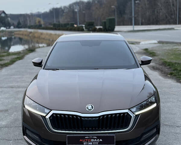 Коричневий Шкода Октавія, об'ємом двигуна 1.5 л та пробігом 52 тис. км за 18500 $, фото 7 на Automoto.ua