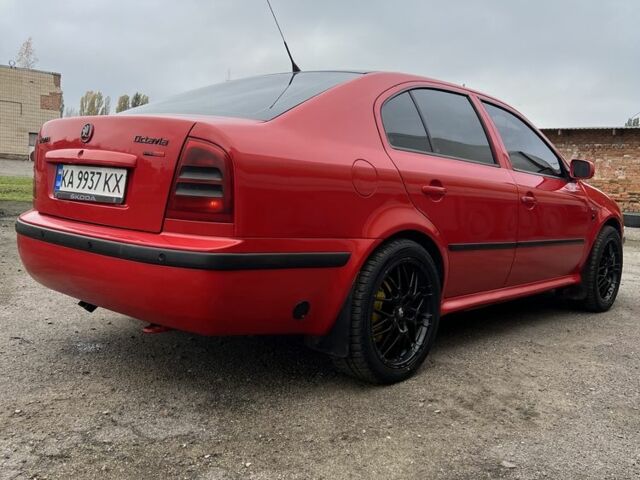 Червоний Шкода Октавія, об'ємом двигуна 1.6 л та пробігом 370 тис. км за 3999 $, фото 17 на Automoto.ua