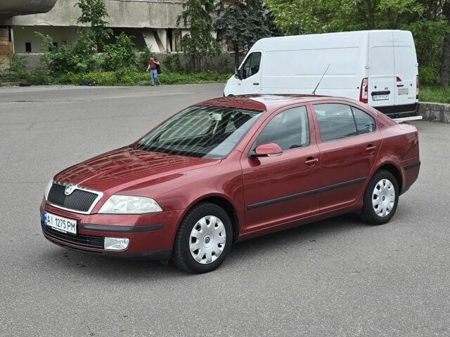 Красный Шкода Октавия, объемом двигателя 2 л и пробегом 343 тыс. км за 4700 $, фото 1 на Automoto.ua