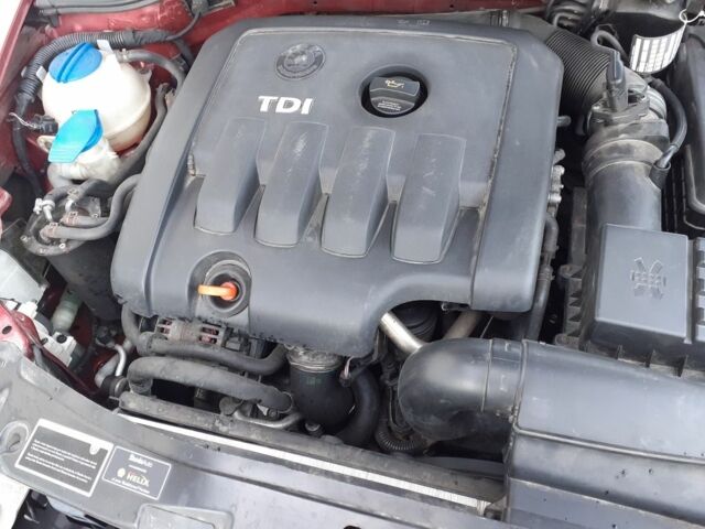 Красный Шкода Октавия, объемом двигателя 2 л и пробегом 320 тыс. км за 6000 $, фото 4 на Automoto.ua