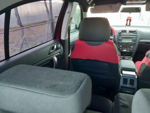 Красный Шкода Октавия, объемом двигателя 2 л и пробегом 320 тыс. км за 6000 $, фото 8 на Automoto.ua