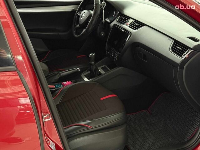 Красный Шкода Октавия, объемом двигателя 1.4 л и пробегом 159 тыс. км за 10440 $, фото 16 на Automoto.ua