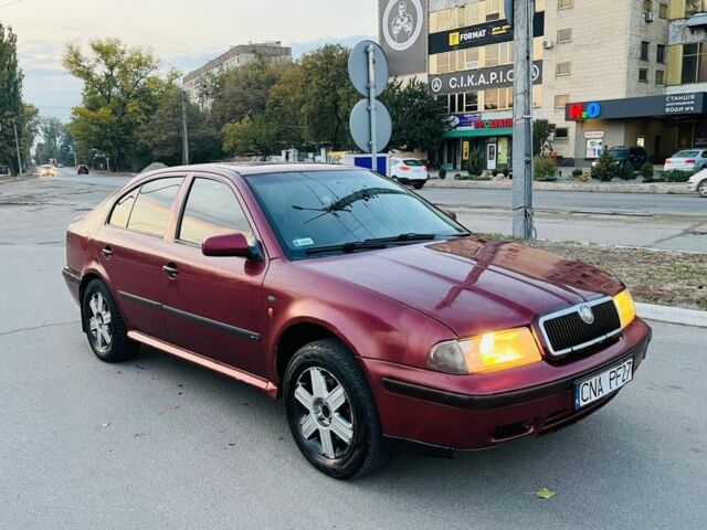 Красный Шкода Октавия, объемом двигателя 0 л и пробегом 2 тыс. км за 1750 $, фото 2 на Automoto.ua