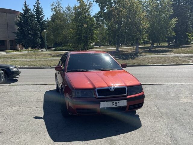 Красный Шкода Октавия, объемом двигателя 1.9 л и пробегом 330 тыс. км за 3784 $, фото 6 на Automoto.ua