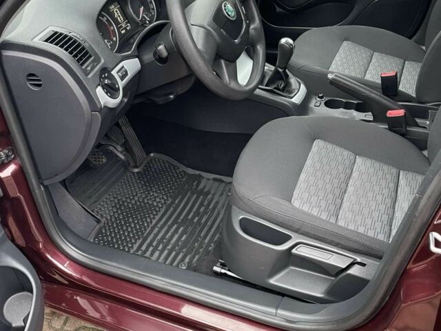 Красный Шкода Октавия, объемом двигателя 1 л и пробегом 73 тыс. км за 9950 $, фото 22 на Automoto.ua