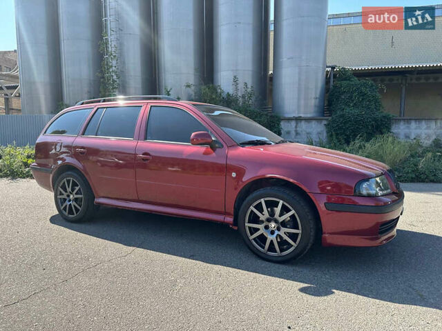 Красный Шкода Октавия, объемом двигателя 1.98 л и пробегом 211 тыс. км за 3800 $, фото 6 на Automoto.ua