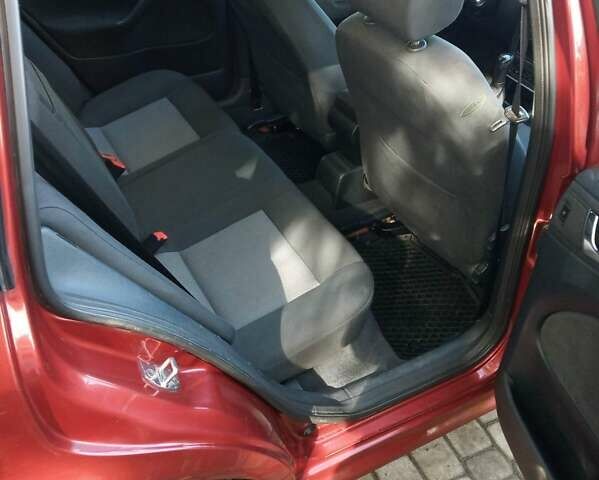 Красный Шкода Октавия, объемом двигателя 1.6 л и пробегом 196 тыс. км за 4200 $, фото 8 на Automoto.ua