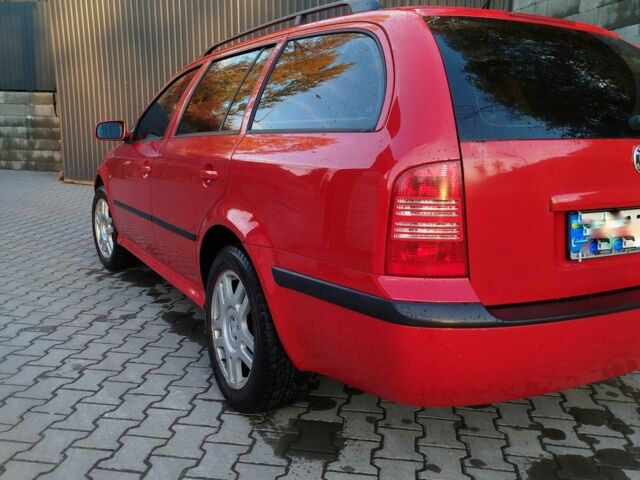 Червоний Шкода Октавія, об'ємом двигуна 0 л та пробігом 298 тис. км за 3700 $, фото 2 на Automoto.ua