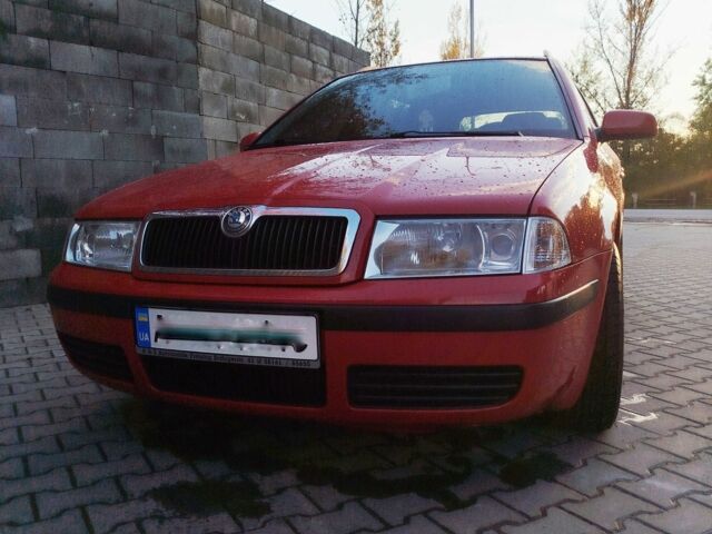 Червоний Шкода Октавія, об'ємом двигуна 0 л та пробігом 298 тис. км за 3700 $, фото 3 на Automoto.ua