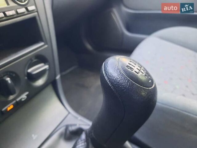 Красный Шкода Октавия, объемом двигателя 1.6 л и пробегом 212 тыс. км за 4750 $, фото 18 на Automoto.ua
