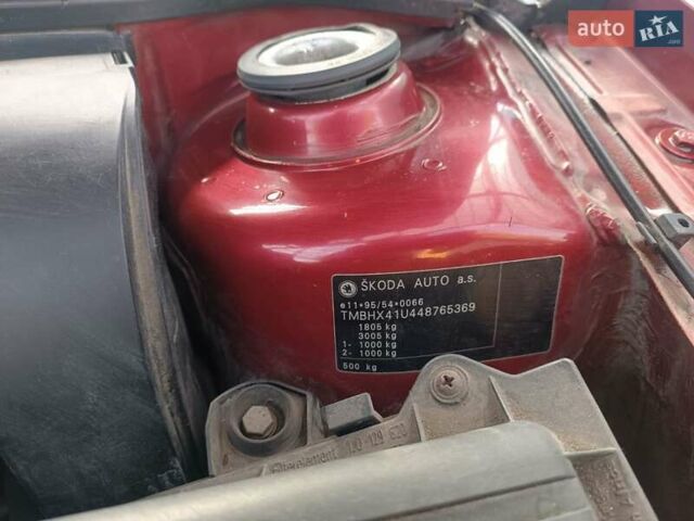 Красный Шкода Октавия, объемом двигателя 1.6 л и пробегом 224 тыс. км за 4800 $, фото 17 на Automoto.ua