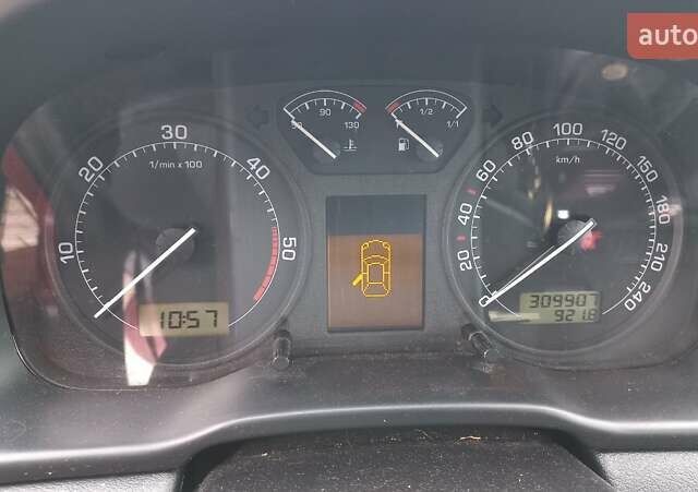 Красный Шкода Октавия, объемом двигателя 1.9 л и пробегом 309 тыс. км за 5200 $, фото 13 на Automoto.ua