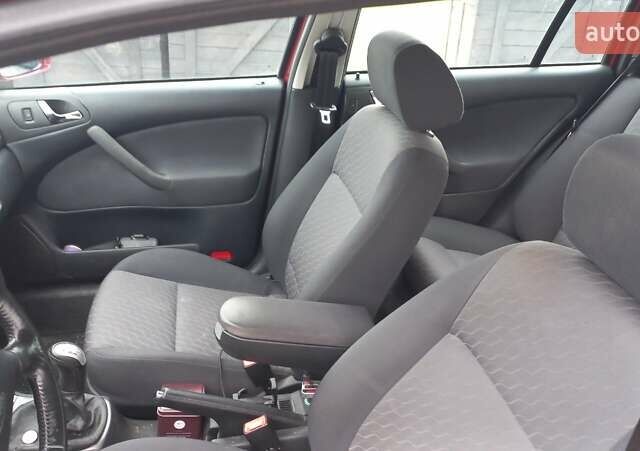 Красный Шкода Октавия, объемом двигателя 1.9 л и пробегом 309 тыс. км за 5200 $, фото 9 на Automoto.ua