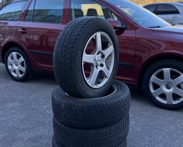 Красный Шкода Октавия, объемом двигателя 2 л и пробегом 206 тыс. км за 7900 $, фото 6 на Automoto.ua