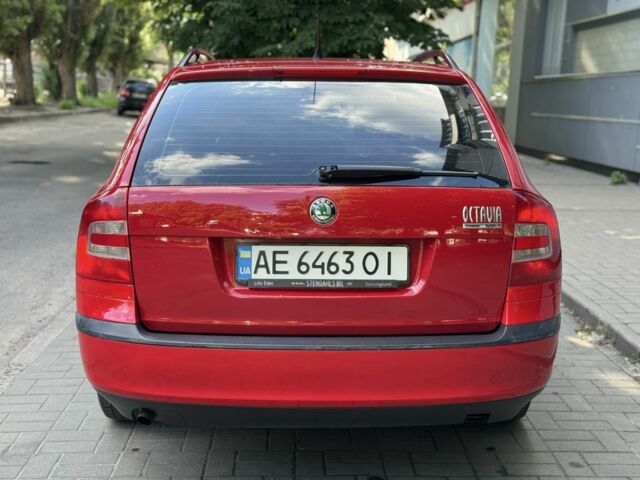 Червоний Шкода Октавія, об'ємом двигуна 1.6 л та пробігом 243 тис. км за 5400 $, фото 5 на Automoto.ua