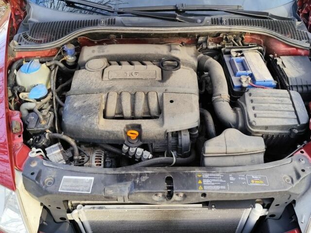 Красный Шкода Октавия, объемом двигателя 0 л и пробегом 330 тыс. км за 5600 $, фото 9 на Automoto.ua