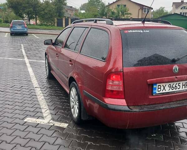 Красный Шкода Октавия, объемом двигателя 1.6 л и пробегом 288 тыс. км за 4500 $, фото 4 на Automoto.ua