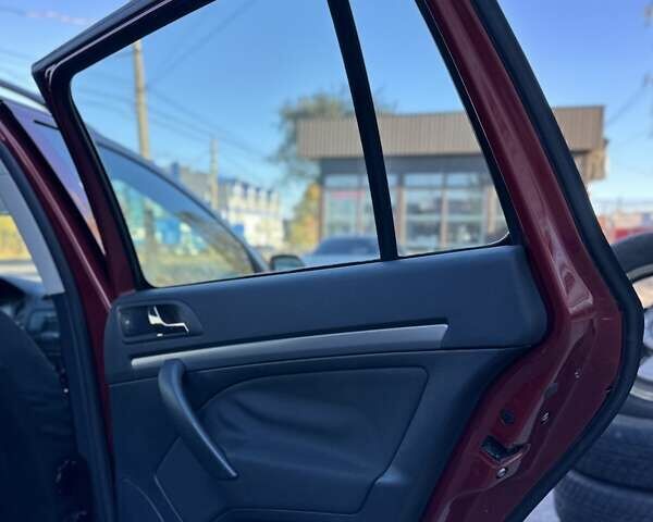 Красный Шкода Октавия, объемом двигателя 2 л и пробегом 206 тыс. км за 7900 $, фото 59 на Automoto.ua