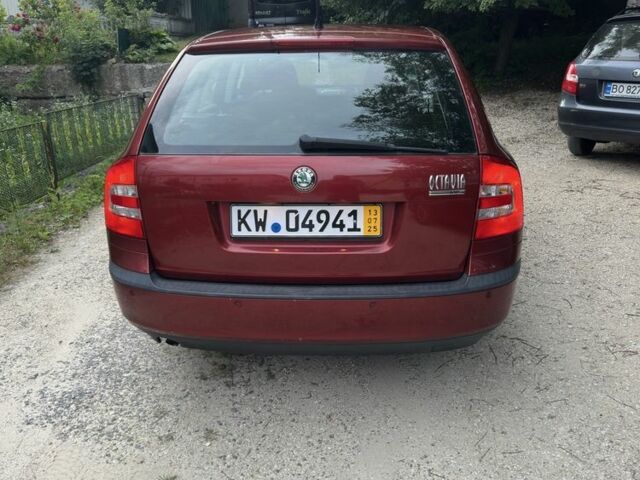 Красный Шкода Октавия, объемом двигателя 0 л и пробегом 225 тыс. км за 5900 $, фото 9 на Automoto.ua