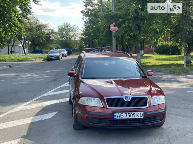 Червоний Шкода Октавія, об'ємом двигуна 1.6 л та пробігом 198 тис. км за 6600 $, фото 7 на Automoto.ua