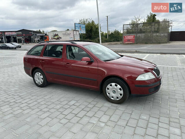 Красный Шкода Октавия, объемом двигателя 1.6 л и пробегом 205 тыс. км за 4750 $, фото 22 на Automoto.ua