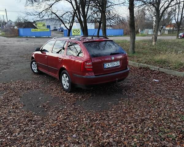 Красный Шкода Октавия, объемом двигателя 1.6 л и пробегом 330 тыс. км за 5800 $, фото 6 на Automoto.ua