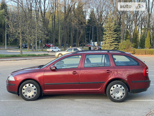 Червоний Шкода Октавія, об'ємом двигуна 1.6 л та пробігом 198 тис. км за 7100 $, фото 4 на Automoto.ua