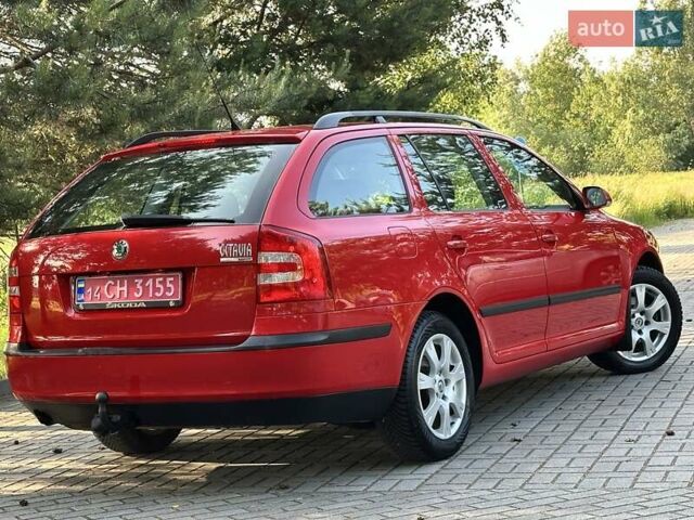 Красный Шкода Октавия, объемом двигателя 1.6 л и пробегом 188 тыс. км за 5750 $, фото 80 на Automoto.ua