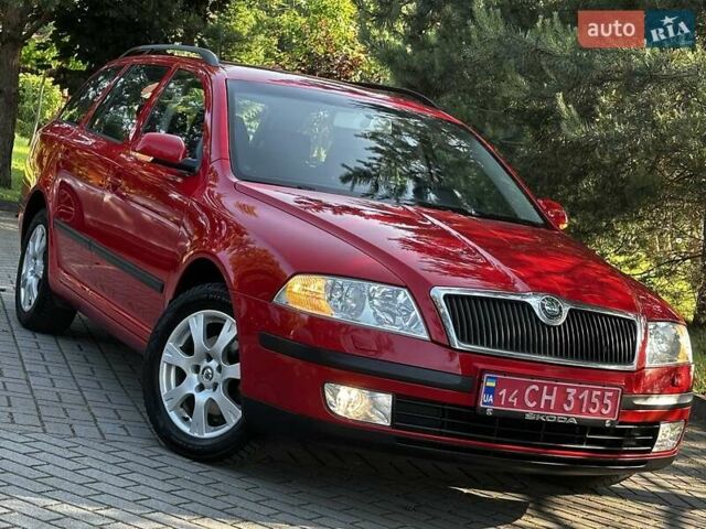 Красный Шкода Октавия, объемом двигателя 1.6 л и пробегом 188 тыс. км за 5750 $, фото 4 на Automoto.ua