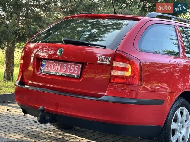 Красный Шкода Октавия, объемом двигателя 1.6 л и пробегом 188 тыс. км за 5840 $, фото 70 на Automoto.ua