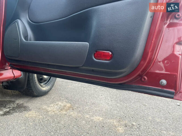 Красный Шкода Октавия, объемом двигателя 1.6 л и пробегом 140 тыс. км за 5000 $, фото 26 на Automoto.ua