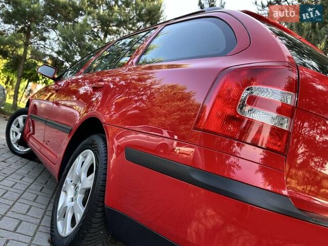 Красный Шкода Октавия, объемом двигателя 1.6 л и пробегом 188 тыс. км за 5750 $, фото 47 на Automoto.ua